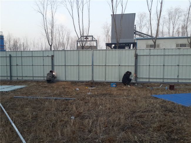 户外广告围挡宣传画面颜色如何搭配